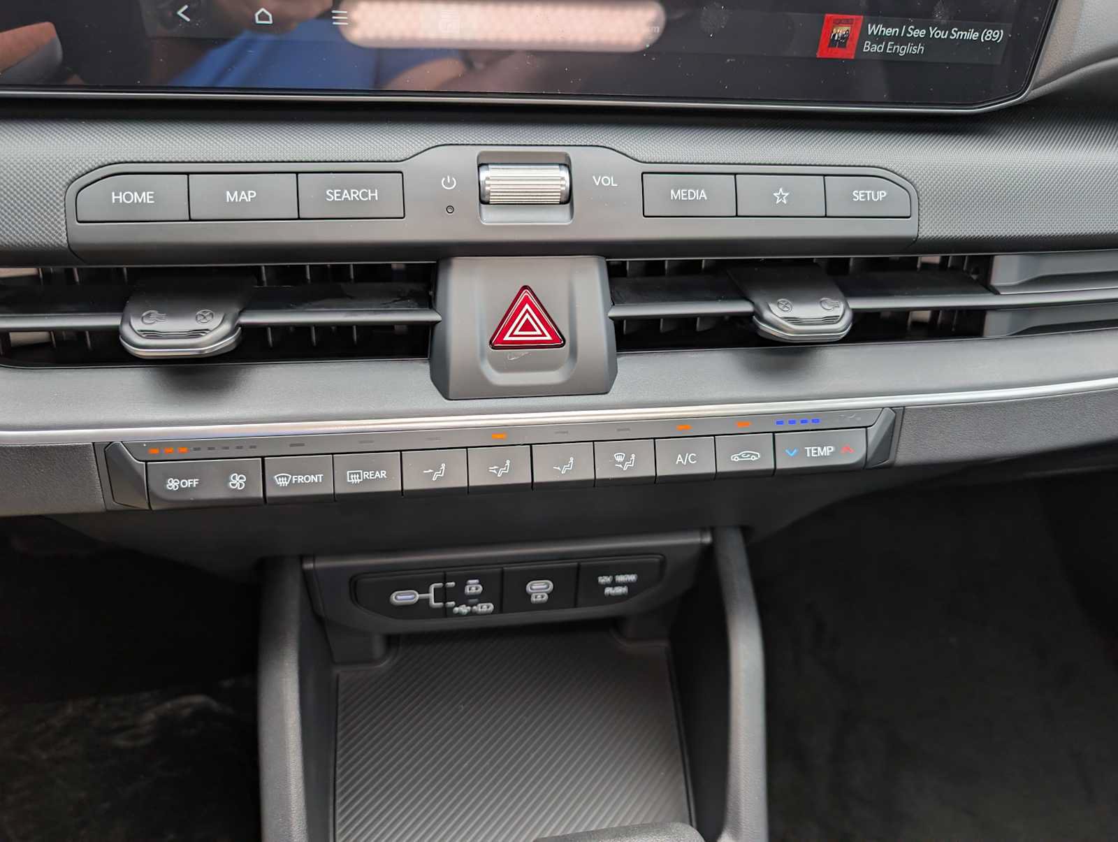 New 2026 Kia K4 FWD image 24