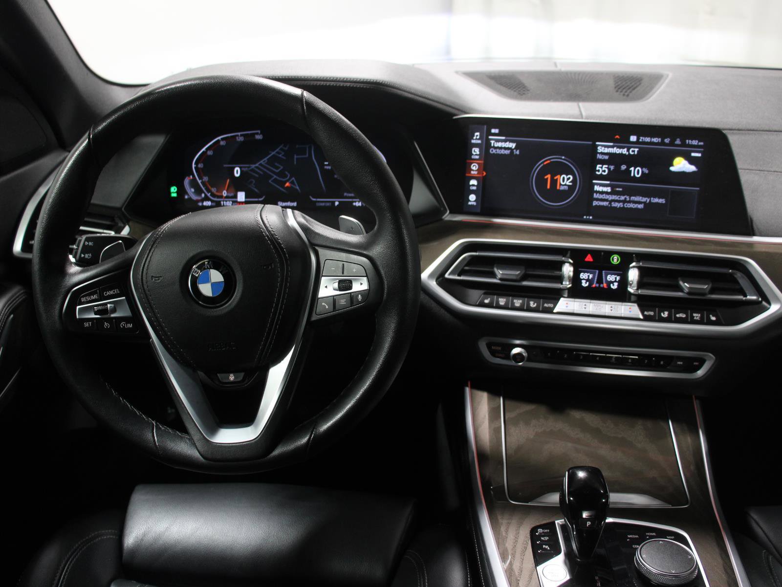 Certified 2022 BMW X5 xDrive40i w/ Premium Package image 2