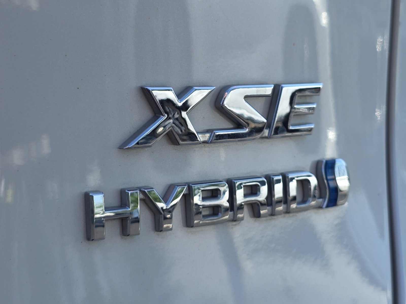 Used 2022 Toyota RAV4 XSE AWD/4WD image 12