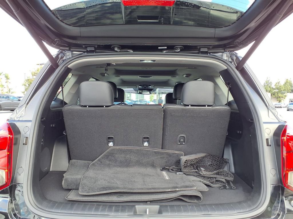 Used 2022 Hyundai Palisade Limited image 24