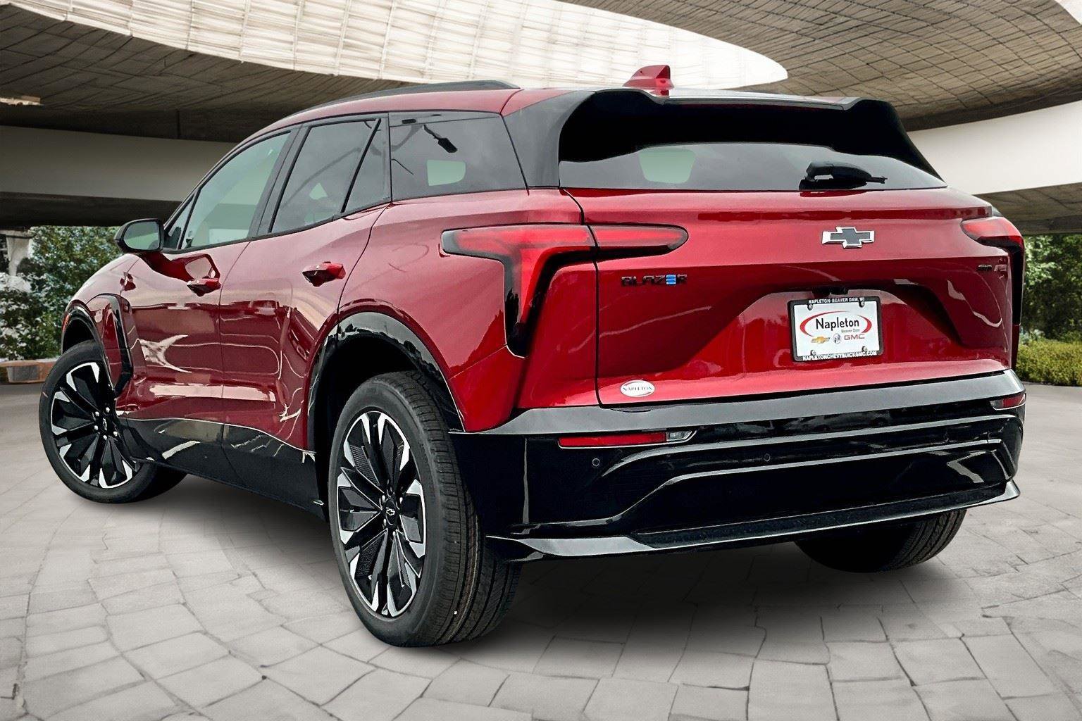 New 2025 Chevrolet Blazer EV RS image 3