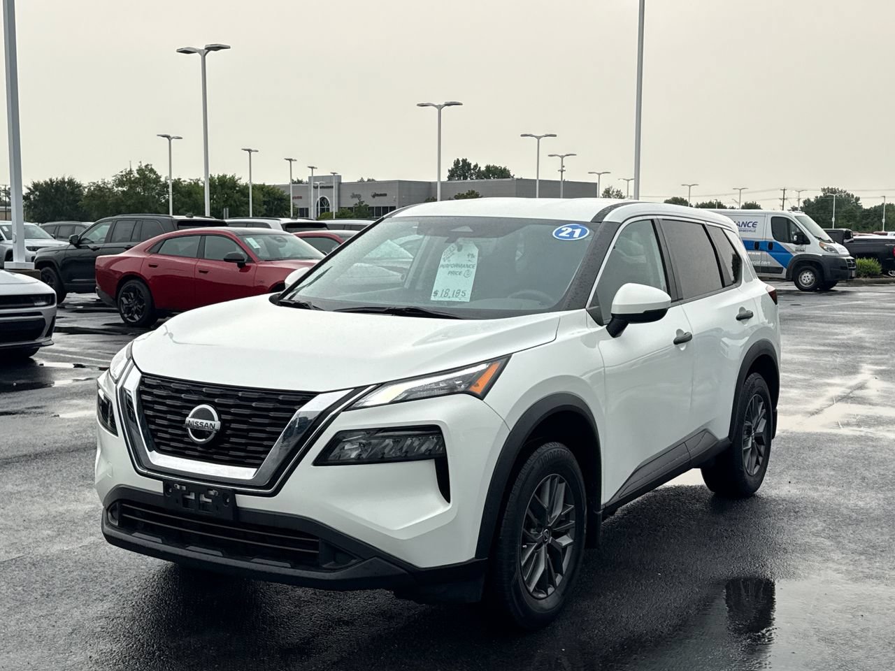 Used 2021 Nissan Rogue S FWD image 7
