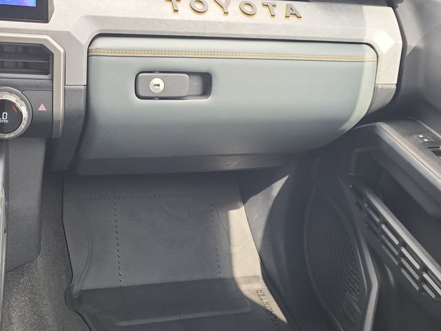 Used 2025 Toyota 4Runner Trailhunter AWD/4WD image 25