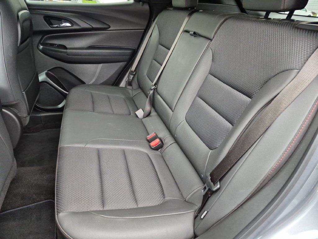 Certified 2023 Chevrolet TrailBlazer RS w/ Convenience Package AWD/4WD image 25