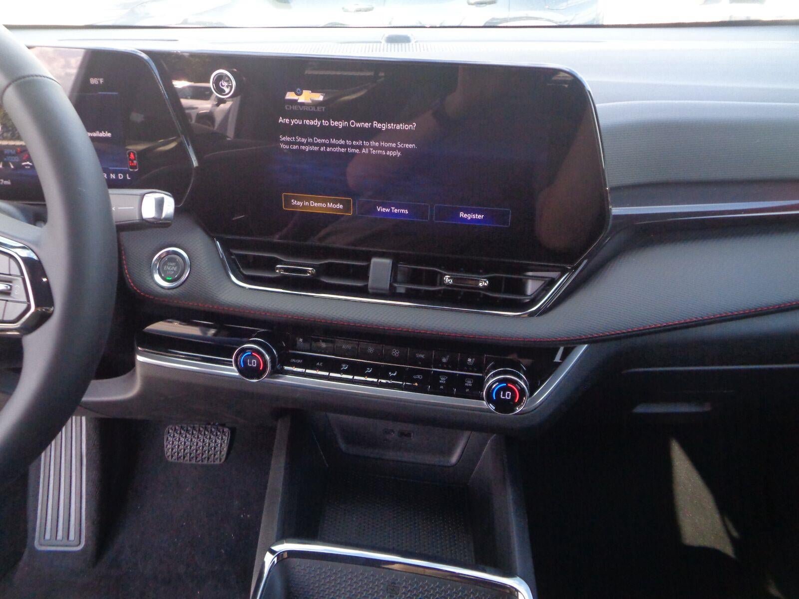 New 2027 Chevrolet Equinox RS w/ Safety and Technology Package AWD/4WD image 13