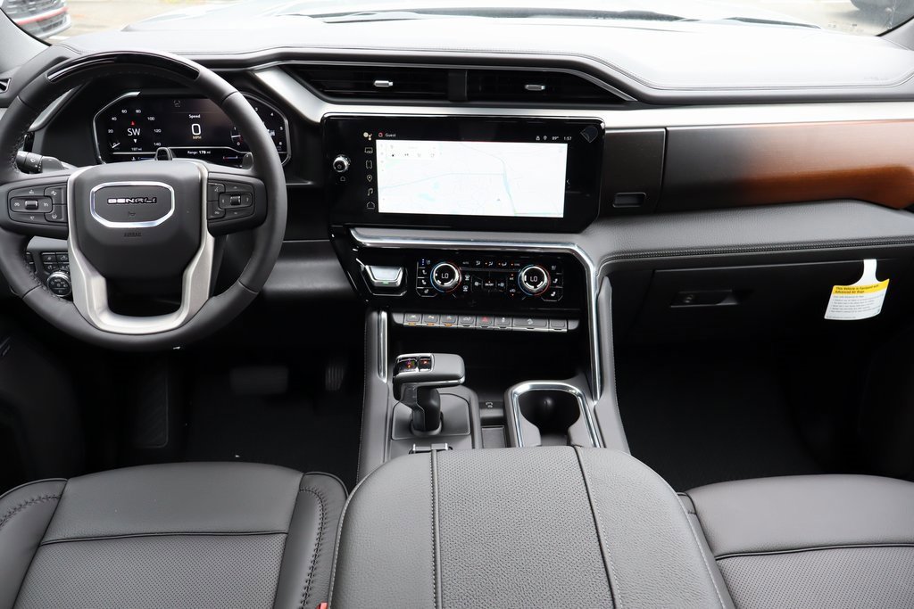 New 2025 GMC Sierra 1500 Denali image 11