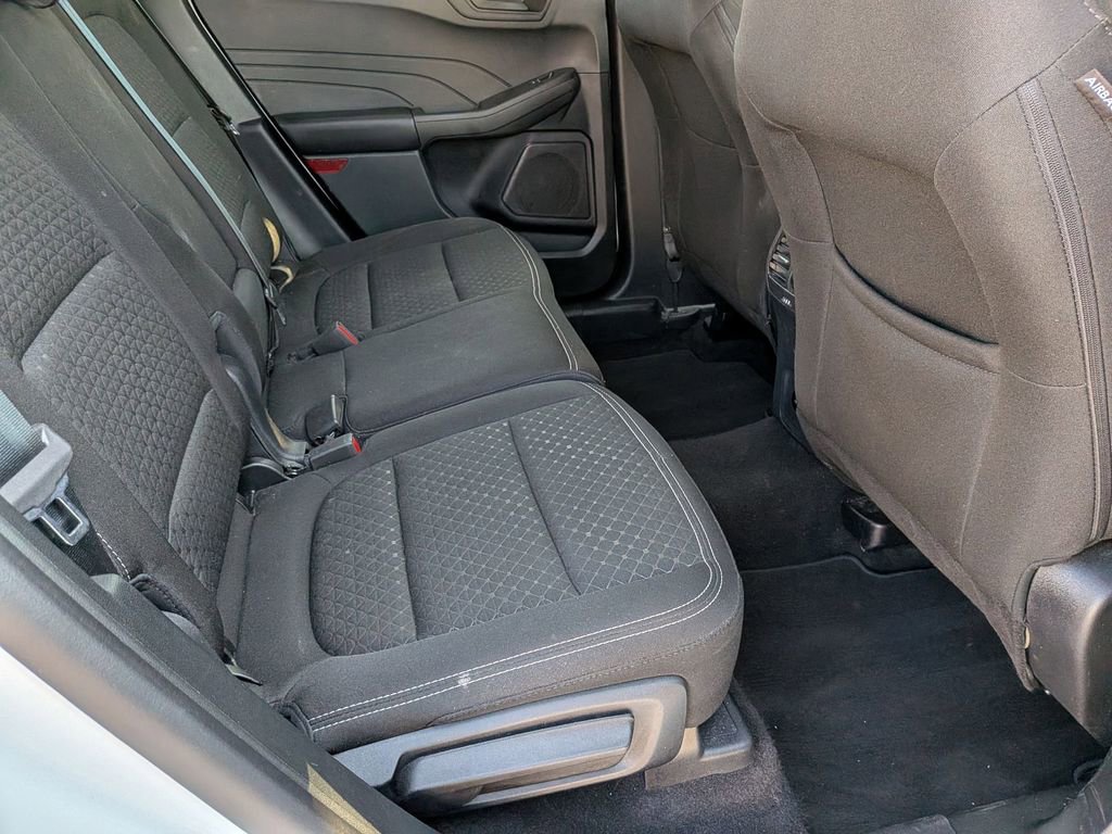 Used 2025 Ford Escape Active AWD/4WD image 28