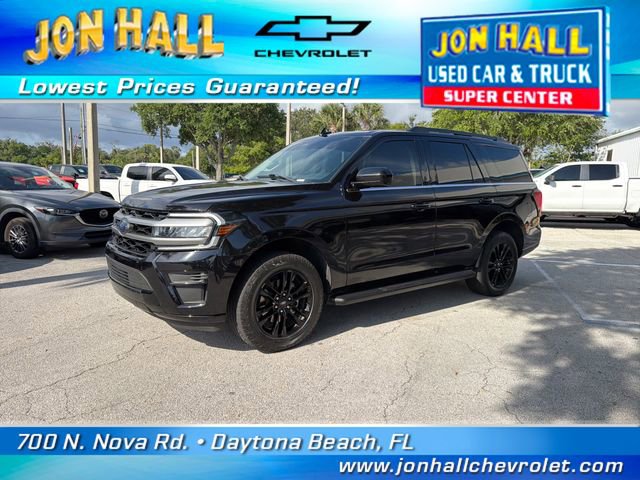 Used 2024 Ford Expedition XLT RWD image 2