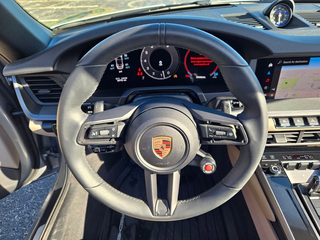 Used 2025 Porsche 911 Carrera image 36