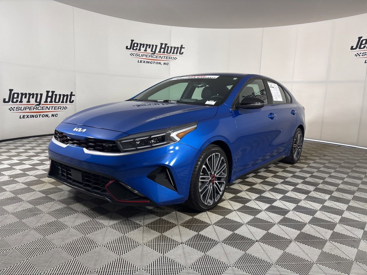 Used 2022 Kia Forte GT w/ GT Technology Package image 1