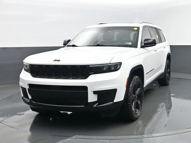 Used 2022 Jeep Grand Cherokee L Altitude image 2