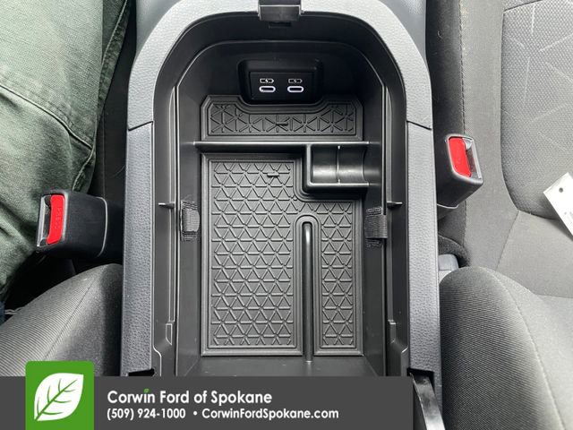 Used 2024 Toyota RAV4 XLE image 35