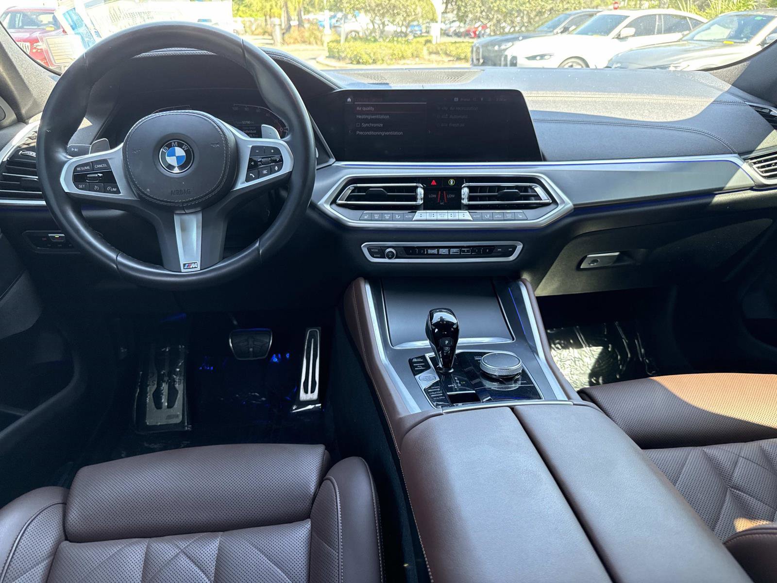 Used 2023 BMW X6 xDrive40i w/ M Sport Package AWD/4WD image 17