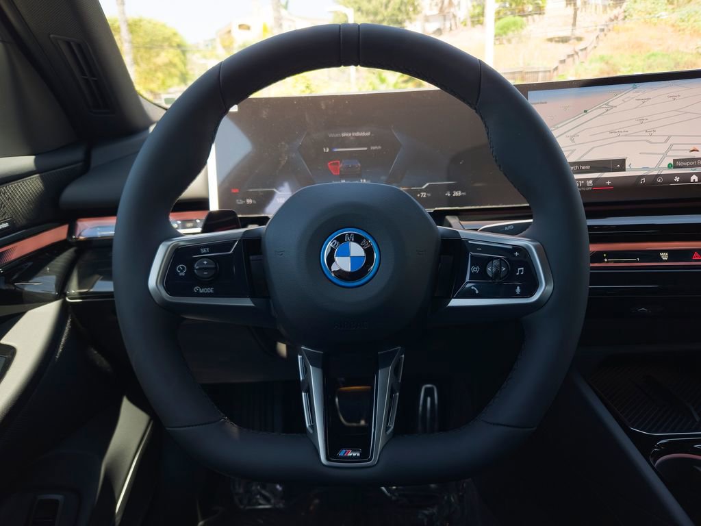 New 2026 BMW i5 eDrive40 image 14