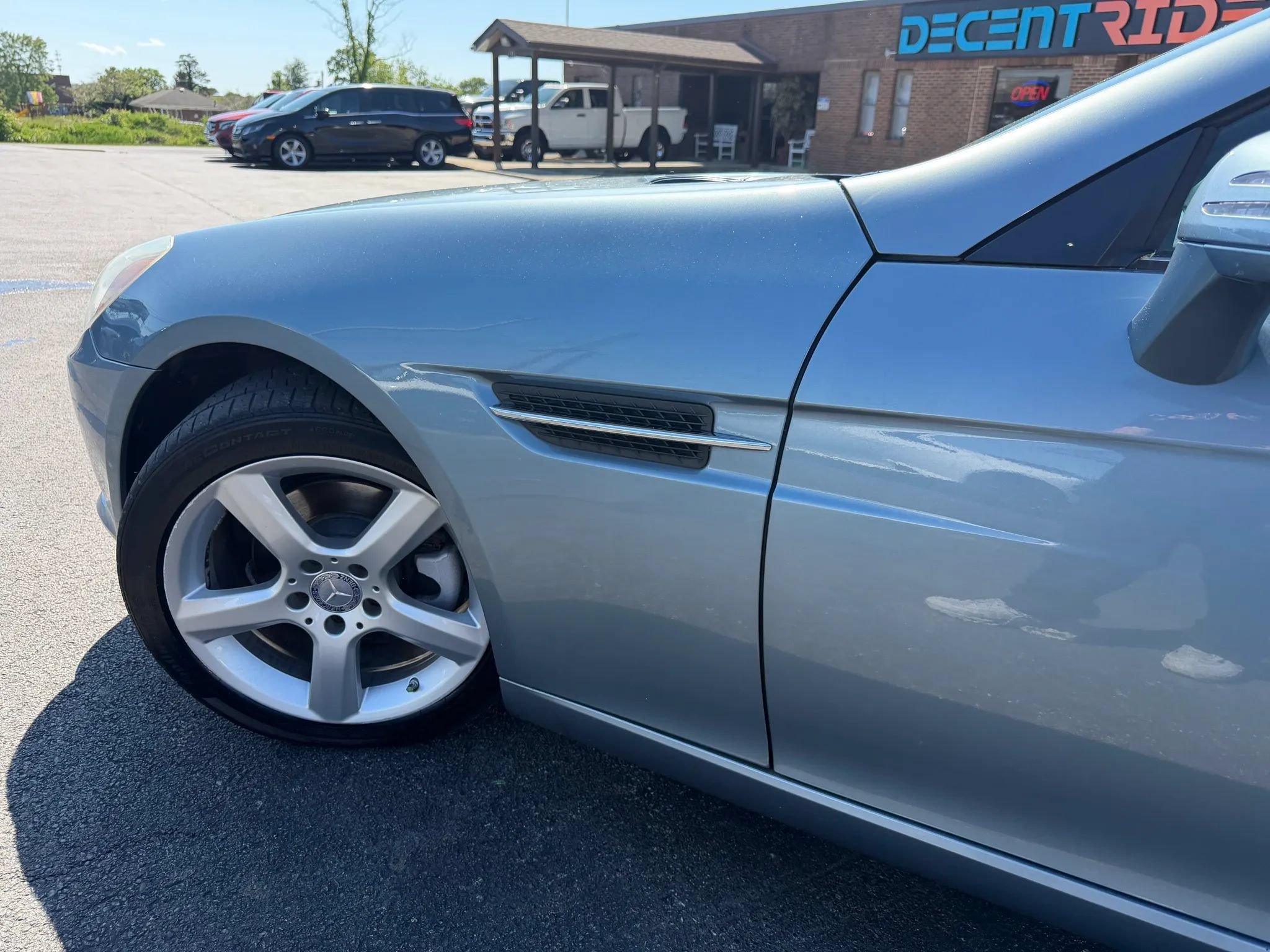 Used 2012 Mercedes-Benz SLK 250 w/ Premium I Pkg image 40