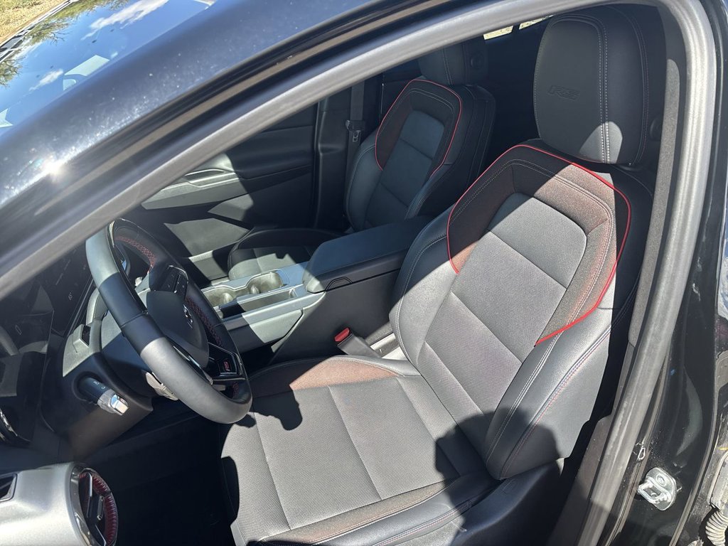 Certified 2024 Chevrolet Equinox EV RS FWD image 22