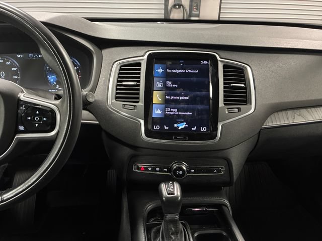 Used 2020 Volvo XC90 T5 Momentum w/ Protection Package Premier FWD image 18