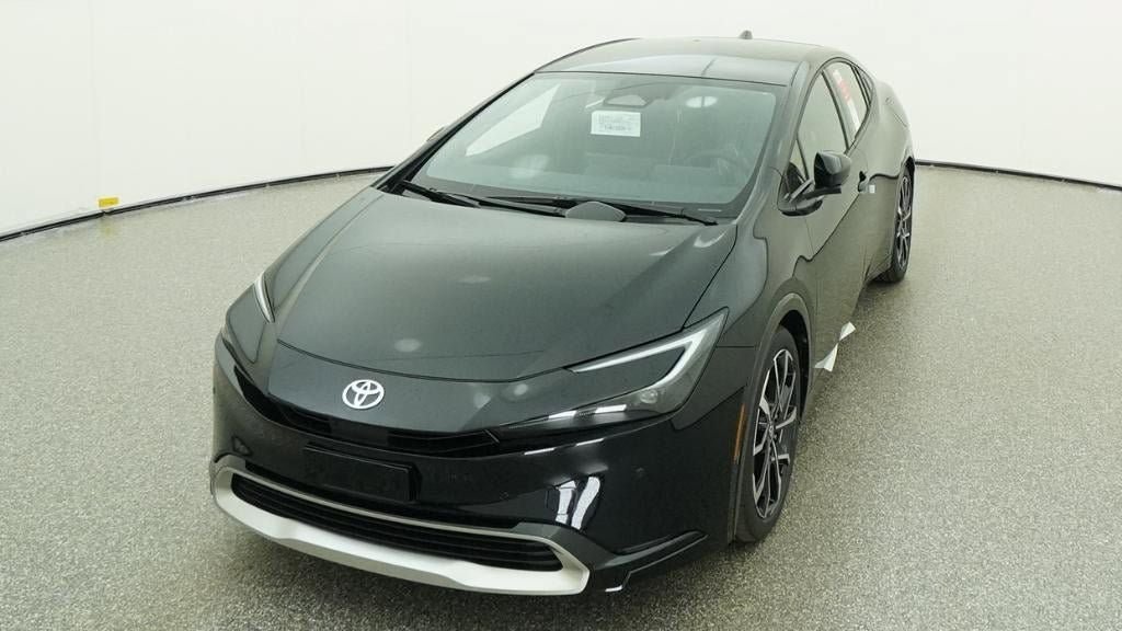 New 2026 Toyota Prius Plug-In Hybrid FWD image 16