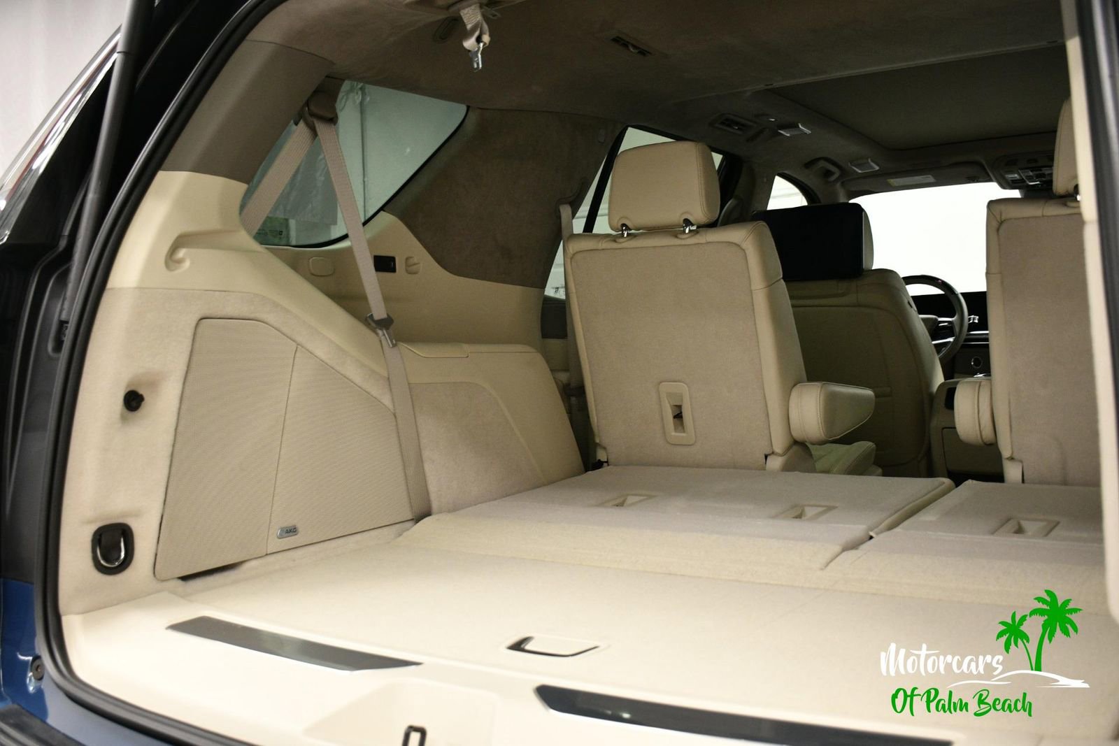 Used 2025 Cadillac Escalade Sport Platinum AWD/4WD image 14