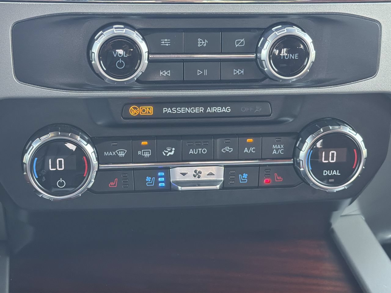 Used 2022 Ford F450 King Ranch w/ King Ranch Ultimate Package AWD/4WD image 24