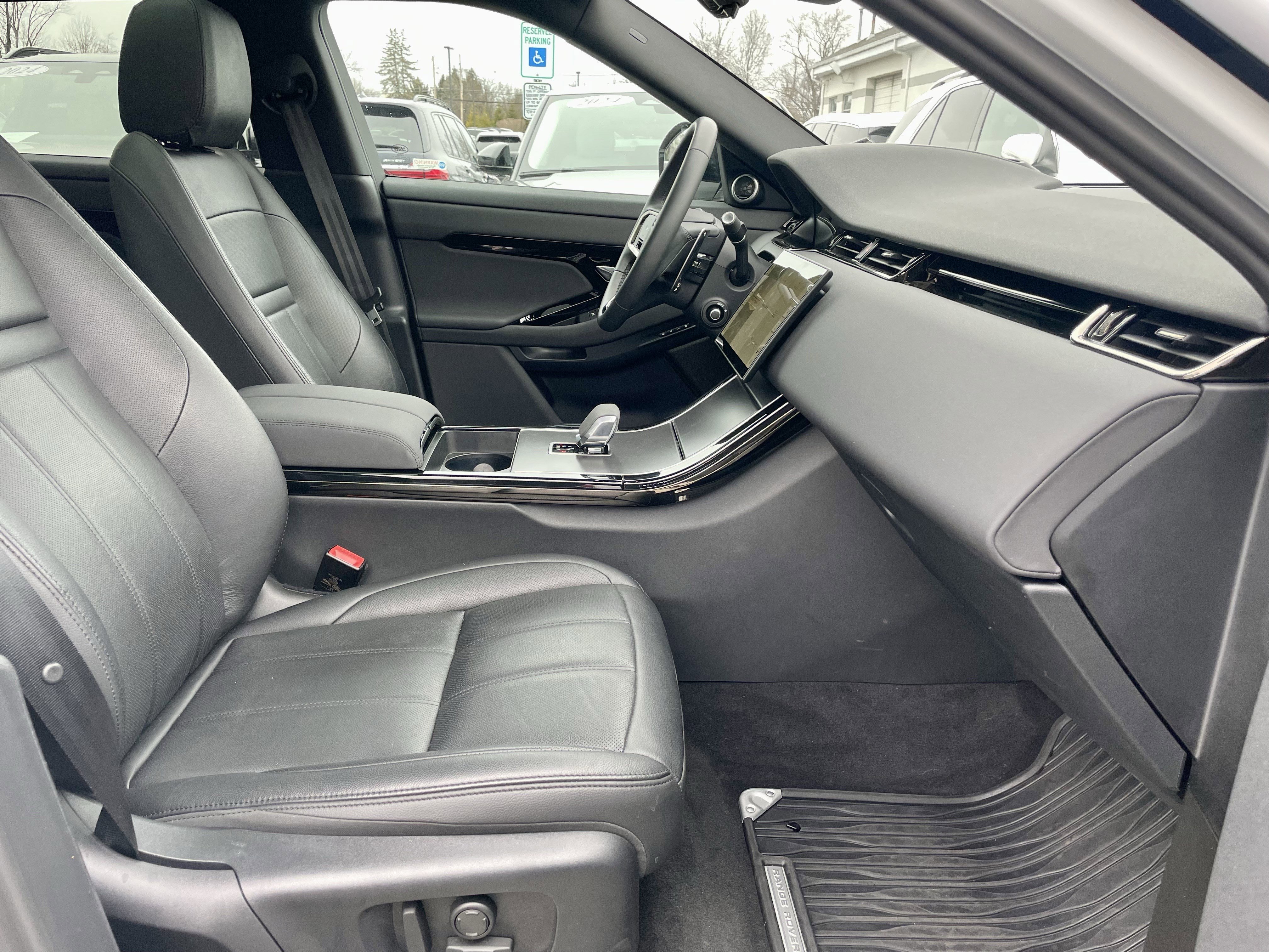 Certified 2024 Land Rover Range Rover Evoque Dynamic SE image 15