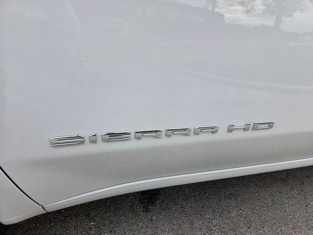 Used 2026 GMC Sierra 2500 Pro w/ Convenience Package AWD/4WD image 4
