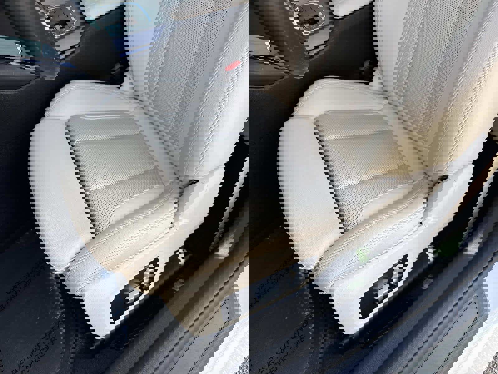 Used 2023 BMW 230i Coupe w/ Premium Package image 14