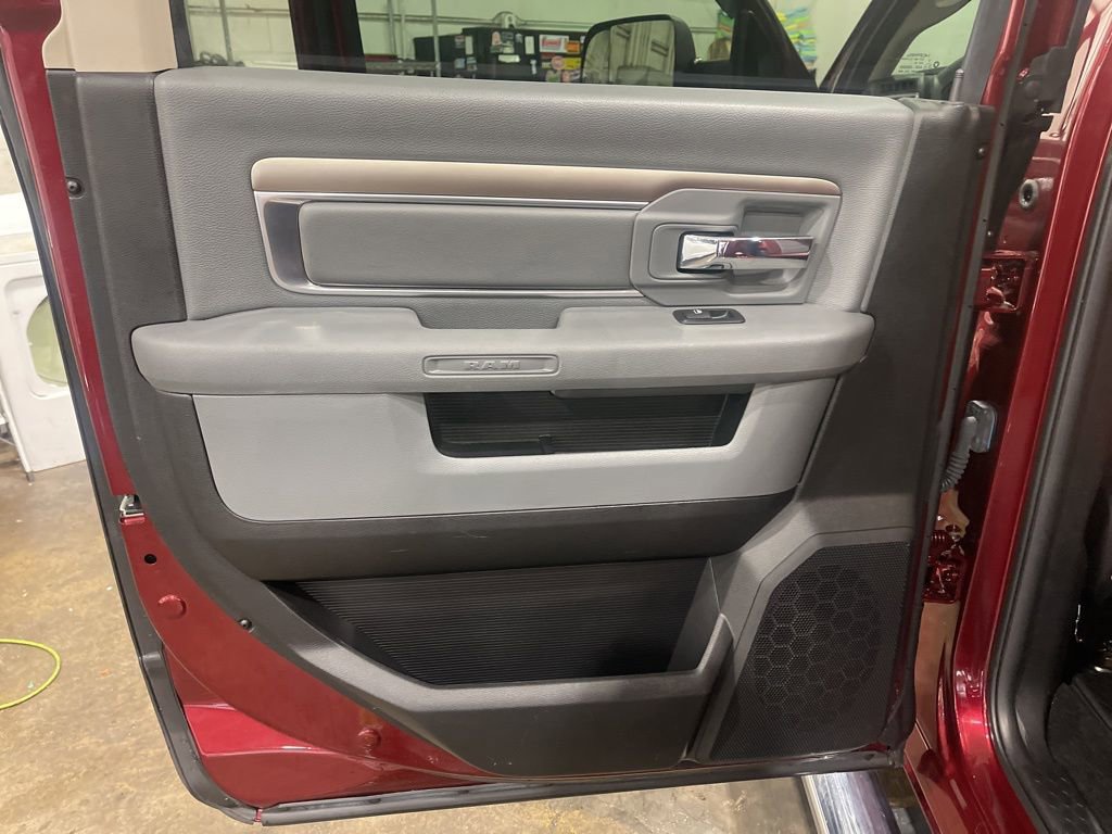 Used 2017 RAM 2500 Big Horn AWD/4WD image 11