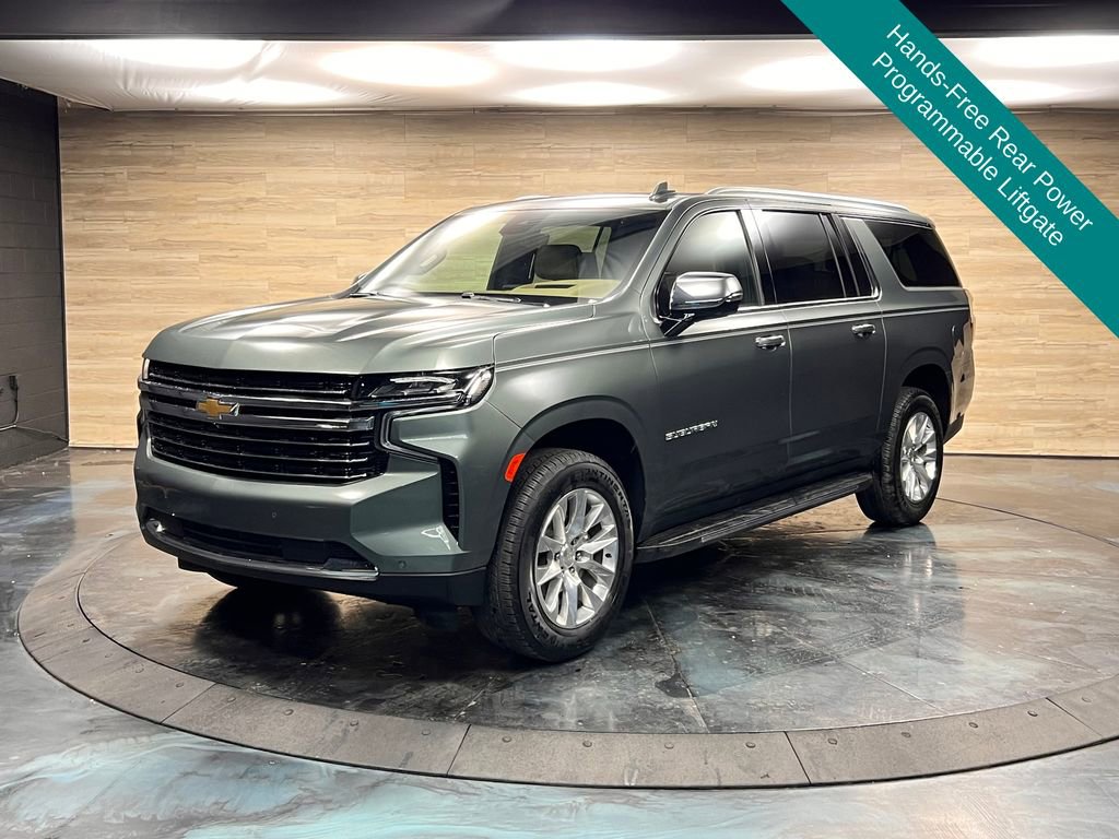 Used 2024 Chevrolet Suburban Premier w/ Premium Package 2 AWD/4WD image 5