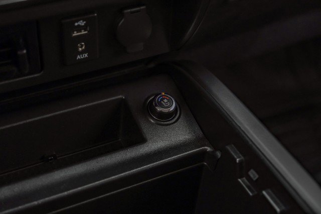 Used 2016 Nissan Titan Platinum Reserve AWD/4WD image 24