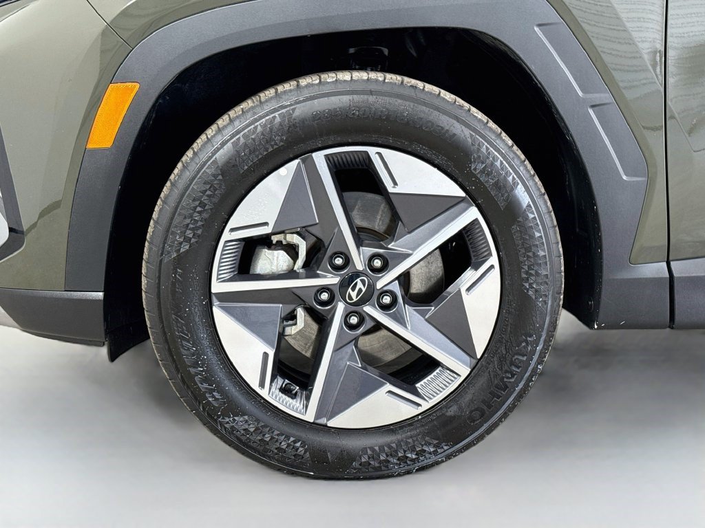 Used 2025 Hyundai Tucson SEL FWD image 37