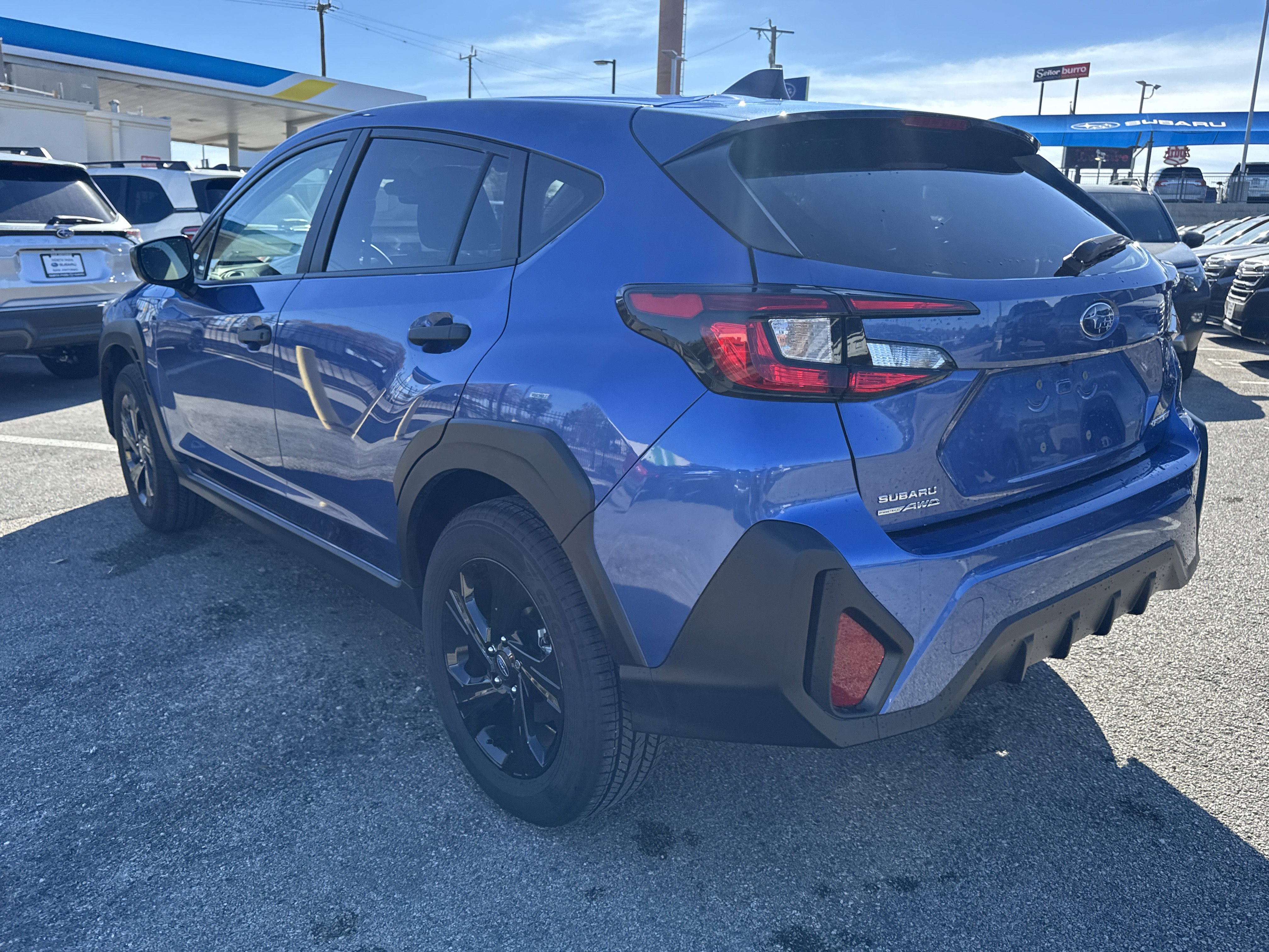 Certified 2025 Subaru Crosstrek 2.0i image 5