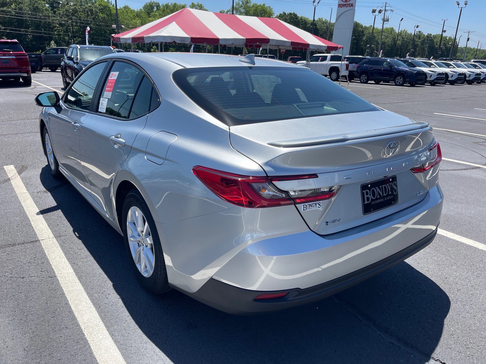 New 2026 Toyota Camry LE FWD image 11