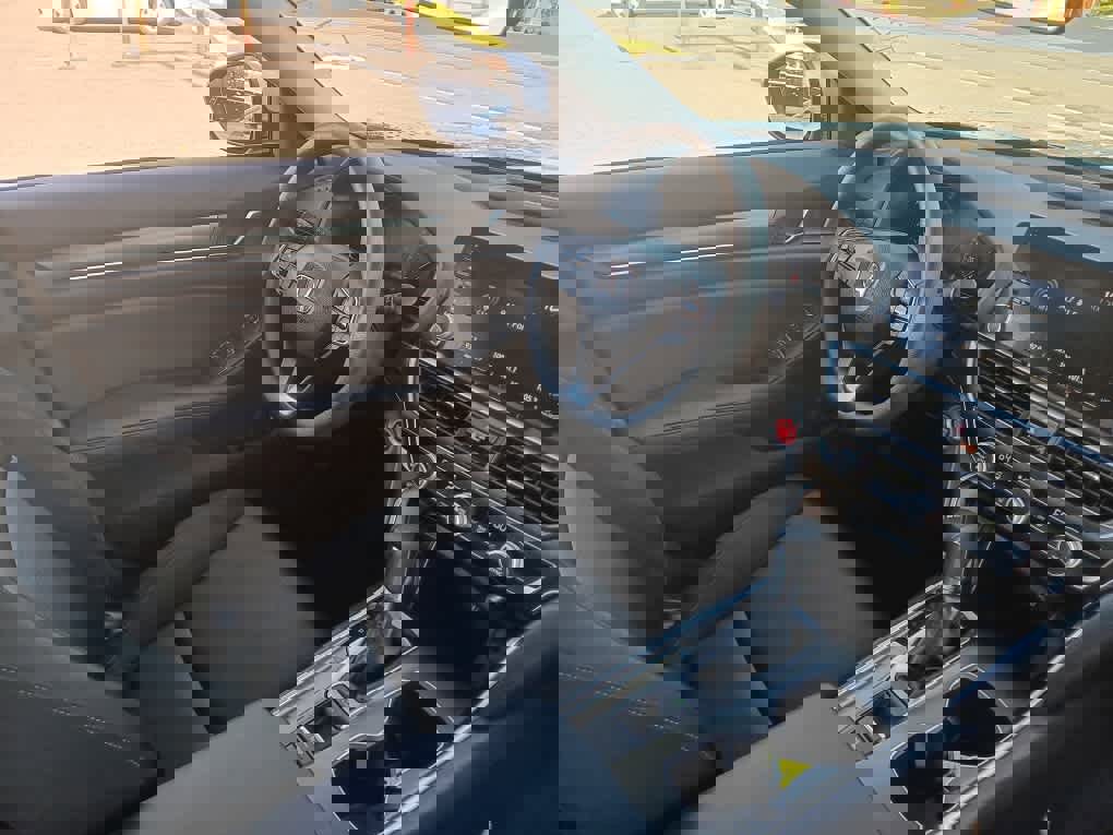 Used 2019 Honda Accord LX image 10