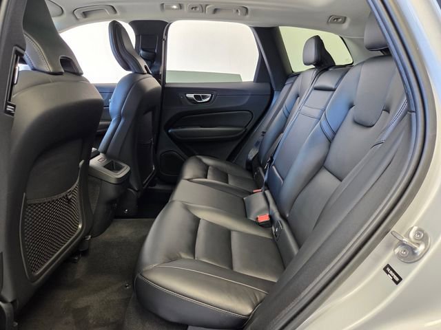 Certified 2023 Volvo XC60 B5 Core w/ Climate Package image 15