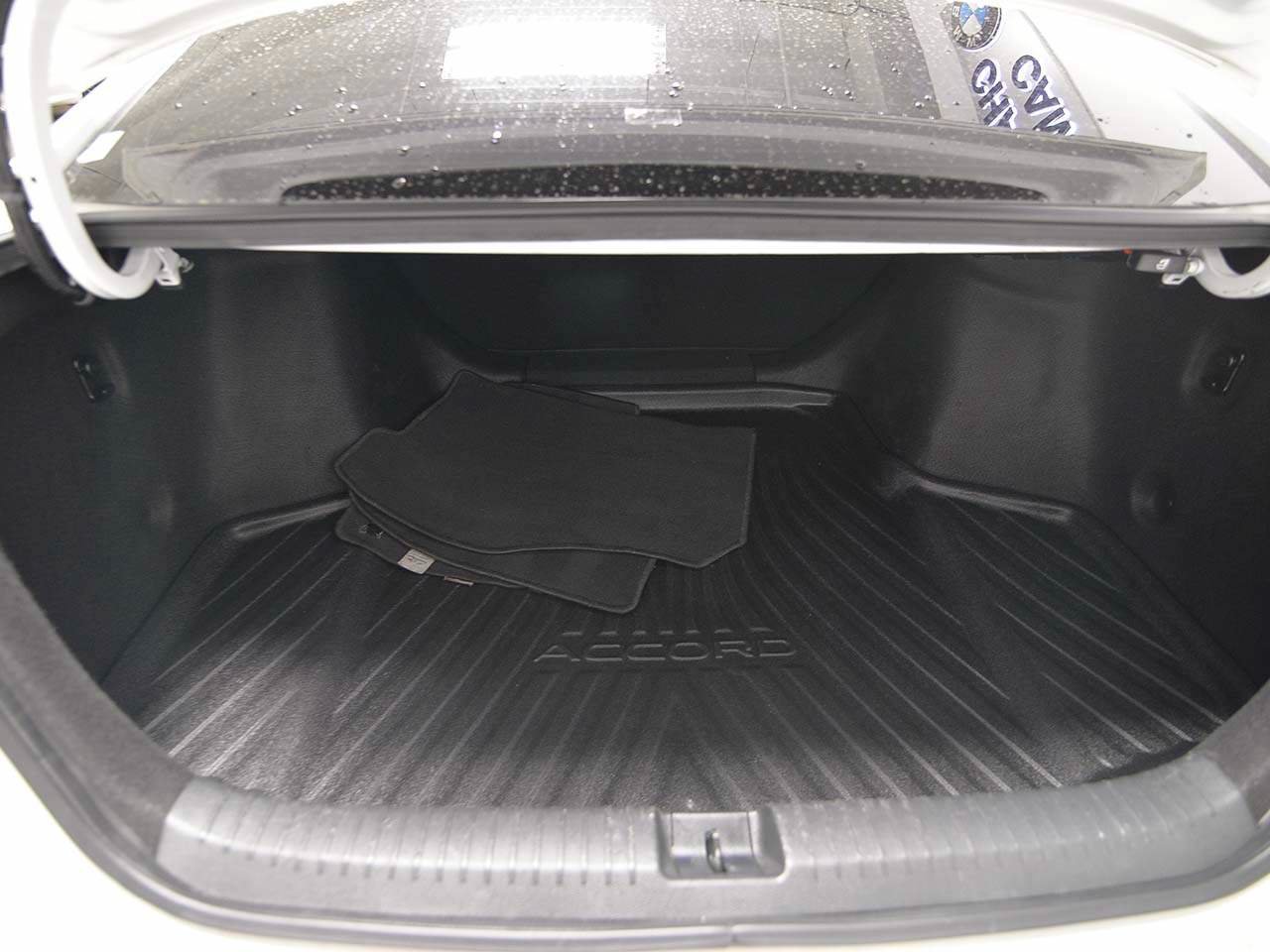 Used 2024 Honda Accord LX image 10