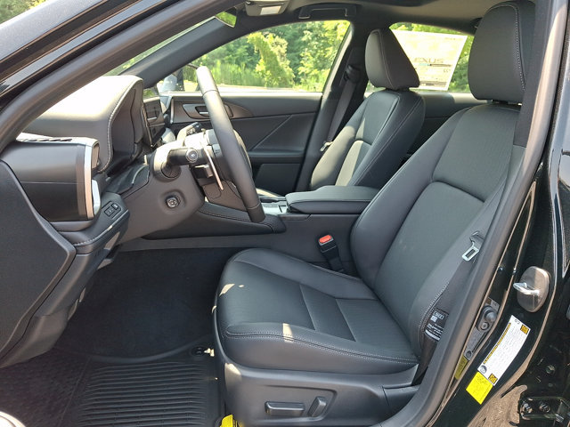 New 2026 Lexus IS 350 F Sport AWD/4WD image 9