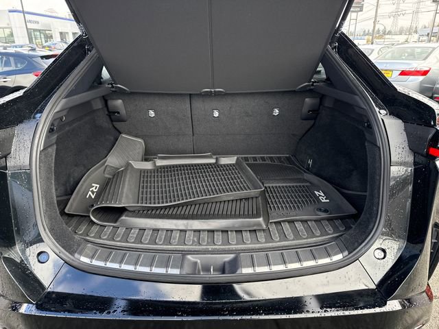 Used 2024 Lexus RZ 450e Premium w/ Accessory Package (Z1) image 14