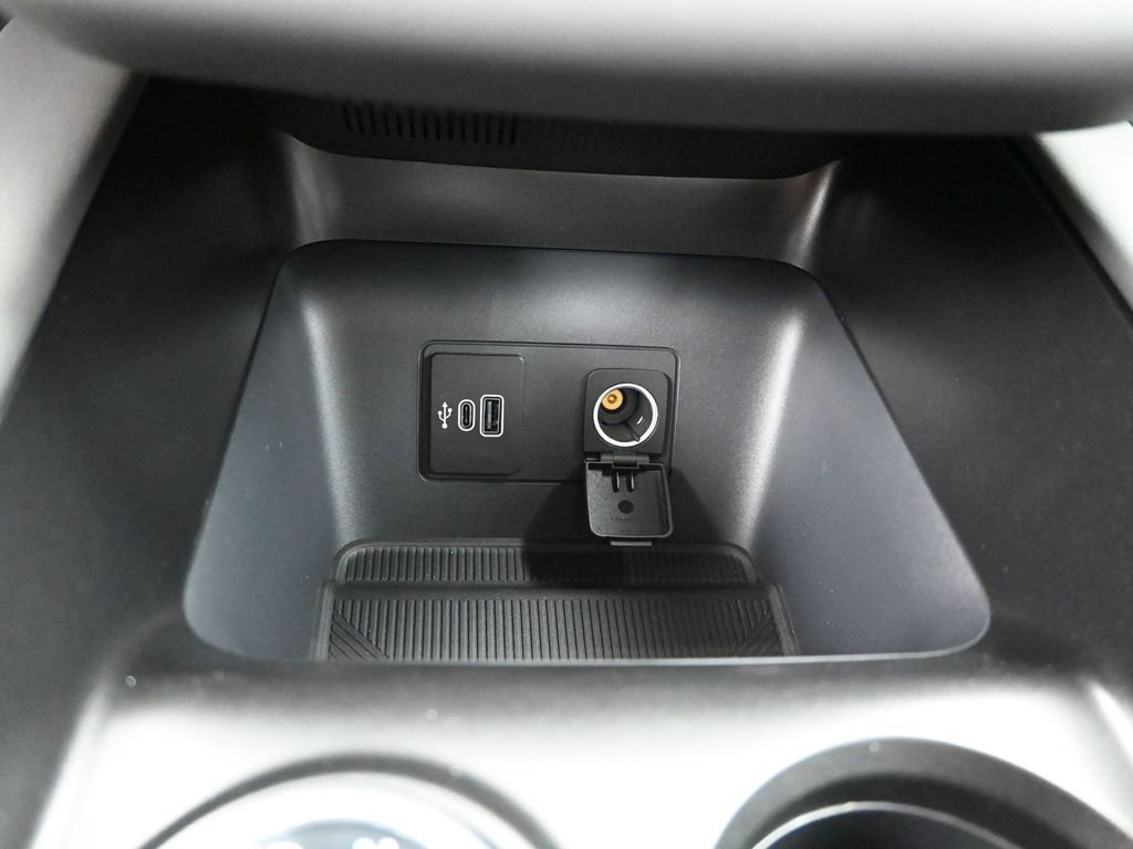 New 2026 Ford Explorer Active w/ Active Comfort Package image 33