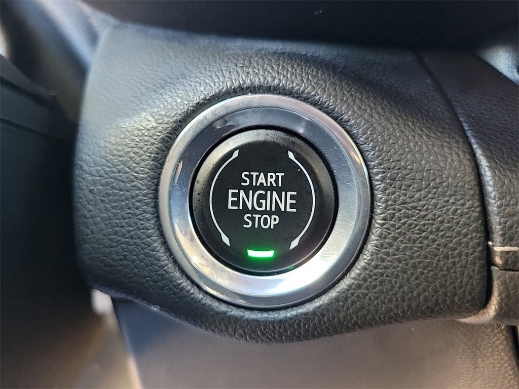 Used 2023 Buick Envision Preferred image 29