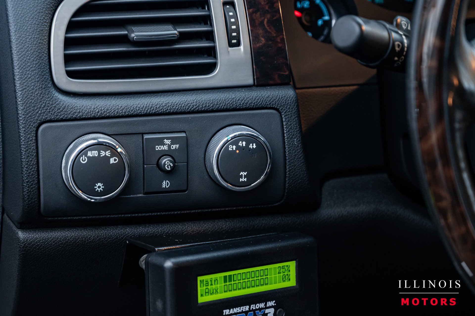 Used 2013 GMC Sierra 3500 Denali image 21