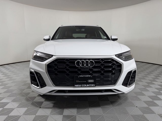 Certified 2025 Audi Q5 2.0T Premium Plus w/ Premium Plus Package image 2