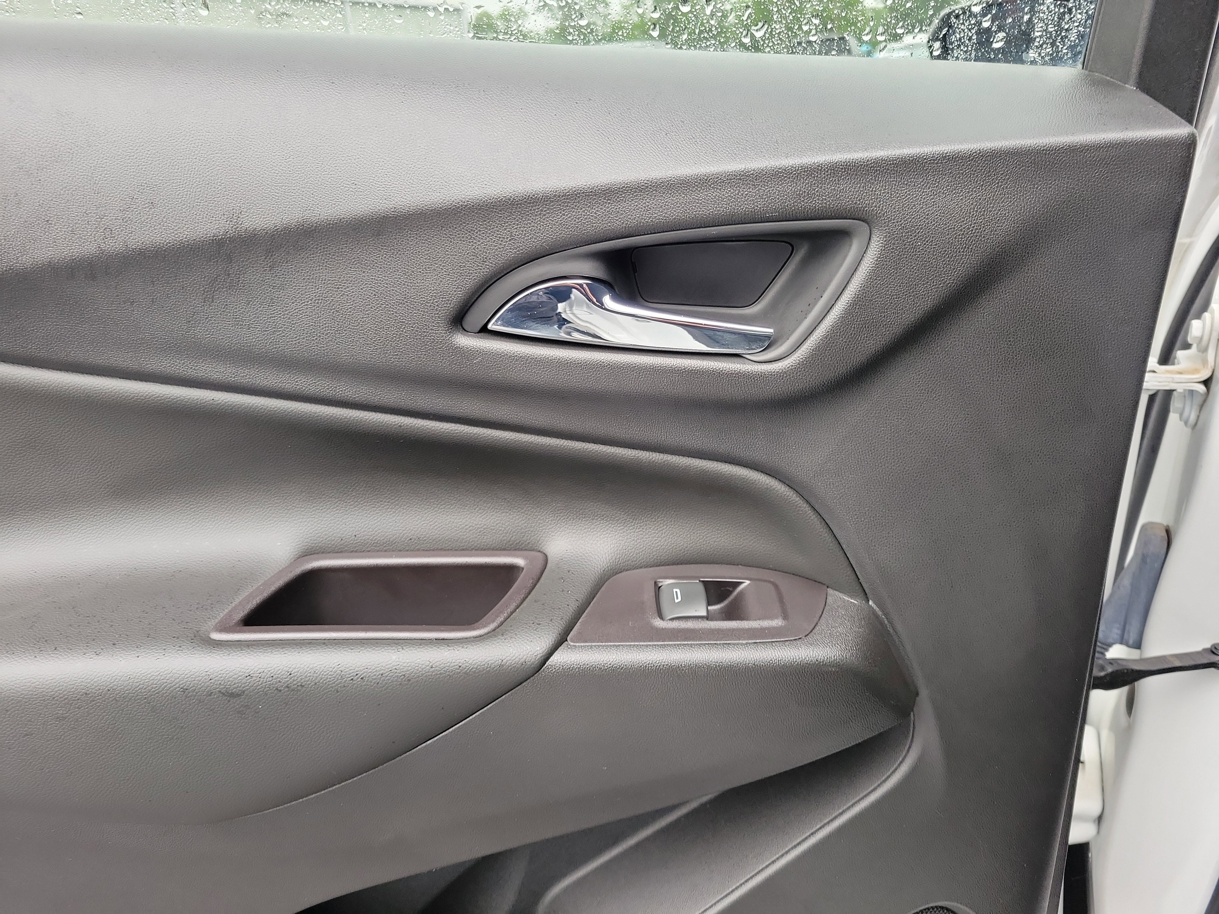 Used 2022 Chevrolet Equinox LT FWD image 12