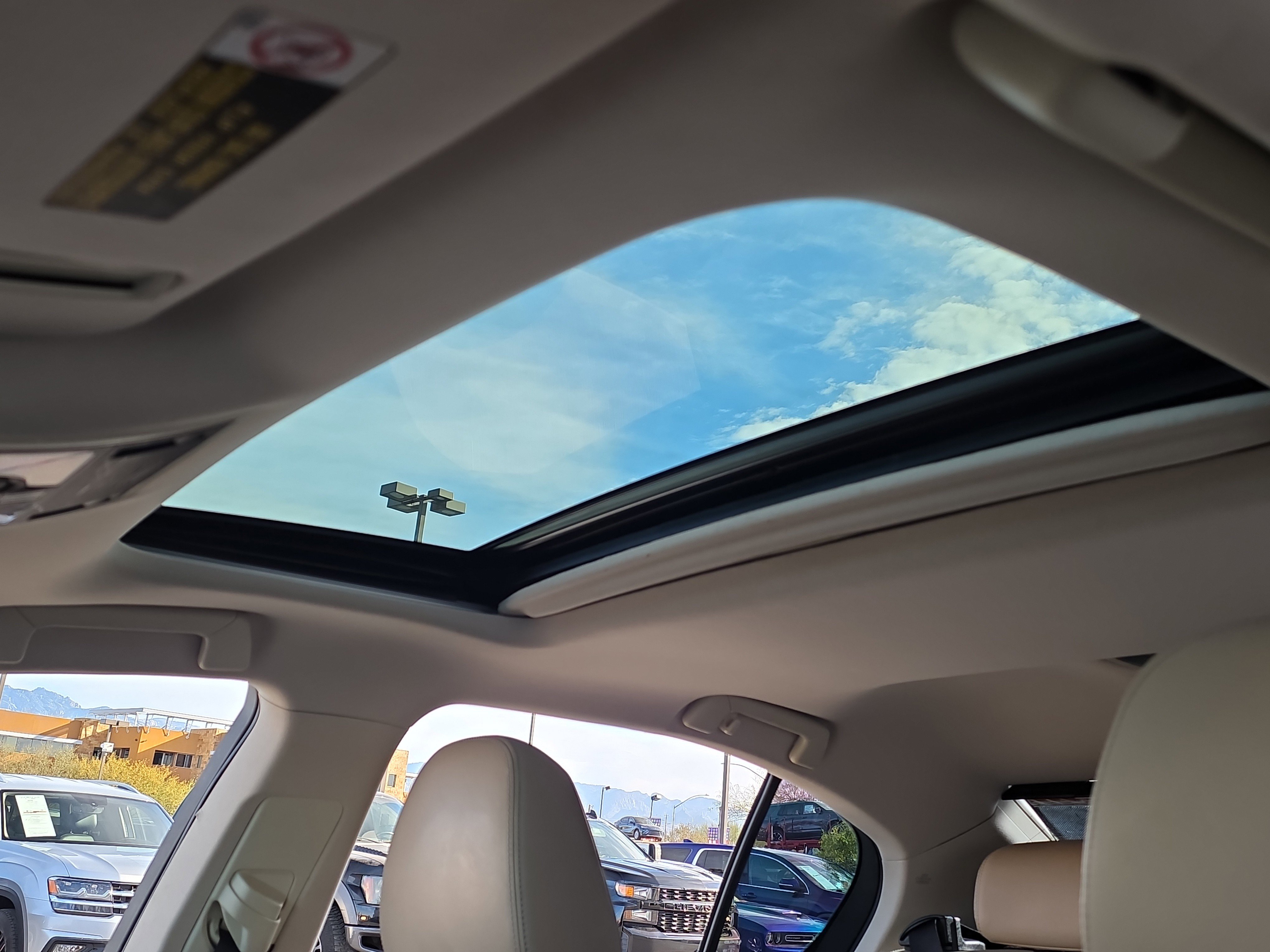 Used 2018 Lexus GS 350 AWD w/ Premium Package image 16