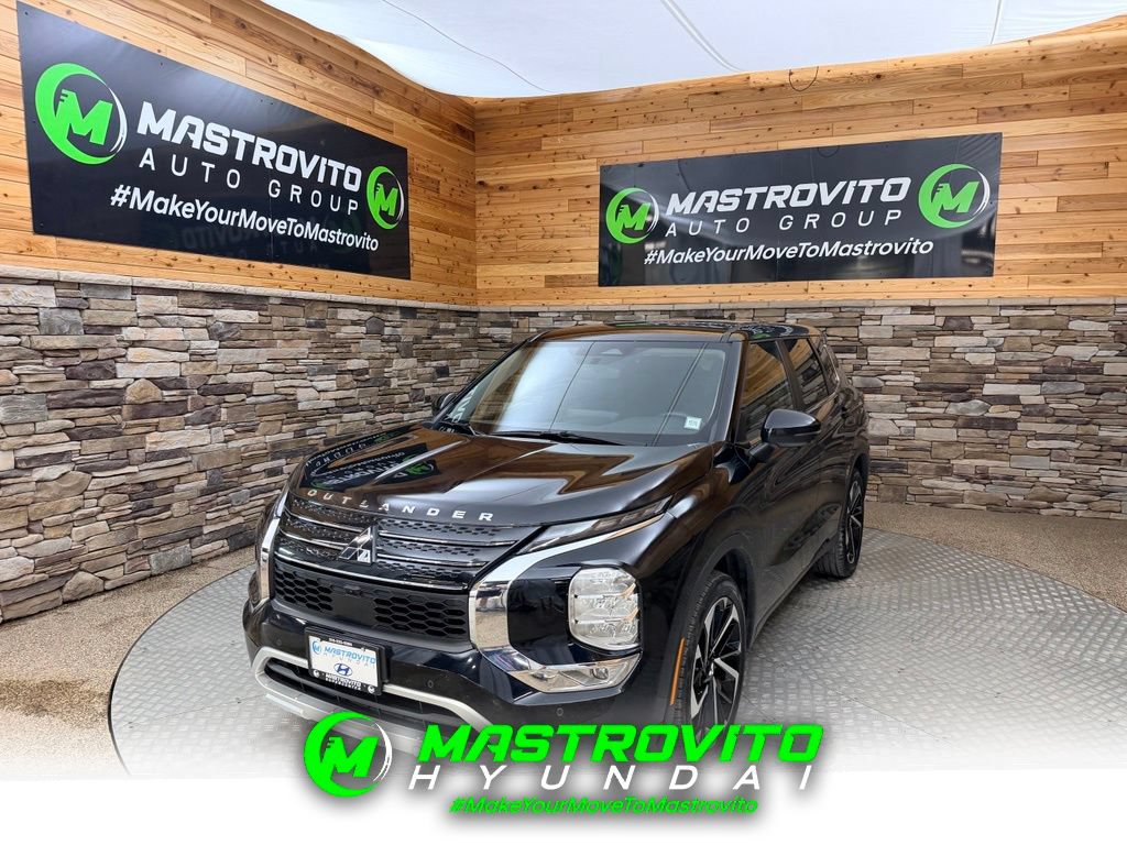 Used 2022 Mitsubishi Outlander SE