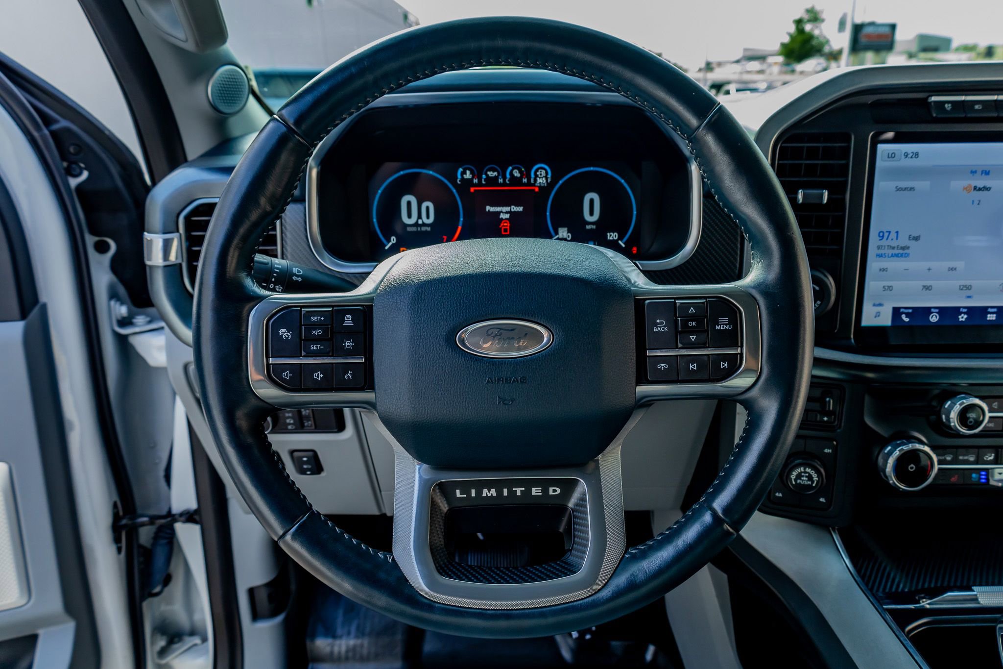 Used 2023 Ford F150 Limited AWD/4WD image 19