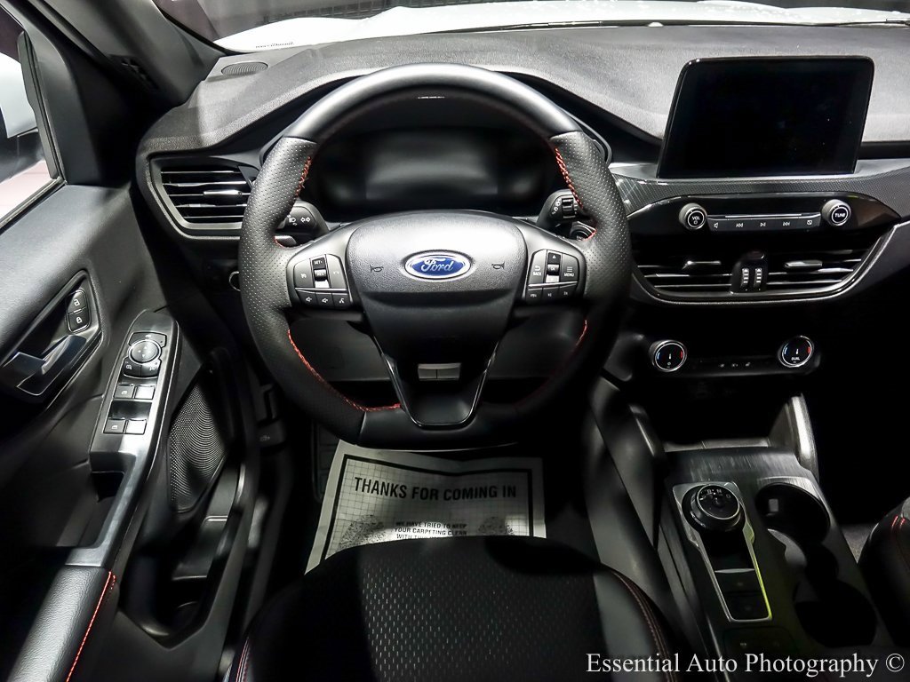 Used 2025 Ford Escape ST-Line Select image 17