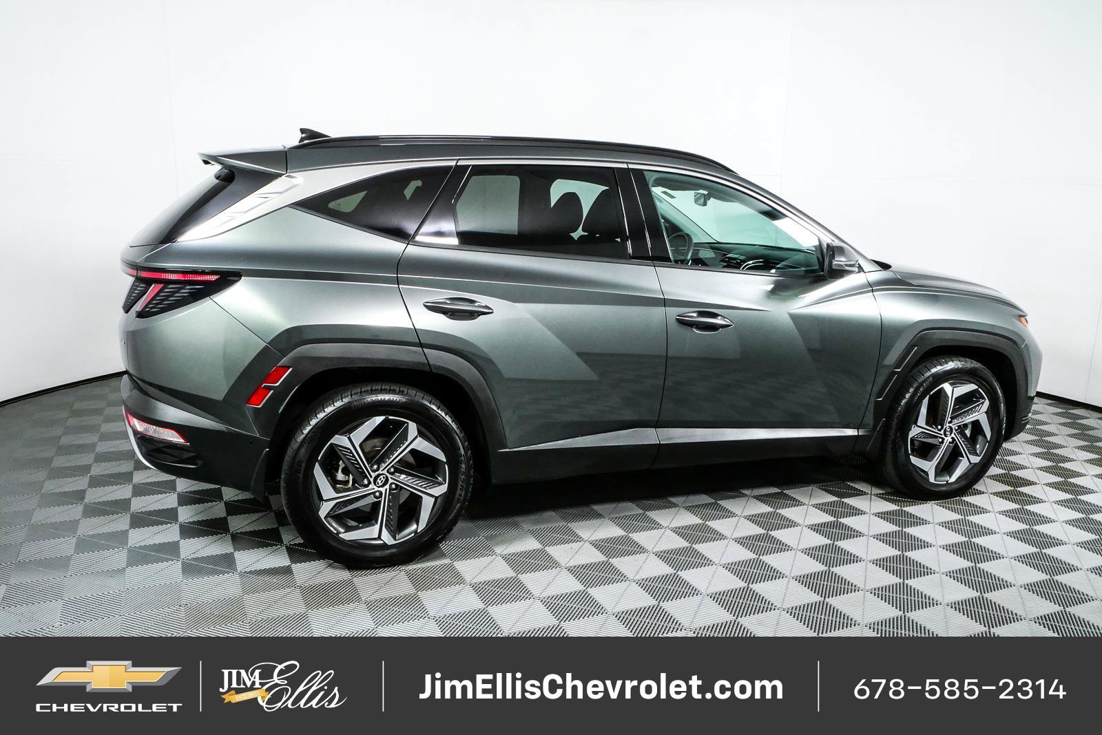 Used 2022 Hyundai Tucson Limited AWD/4WD image 2