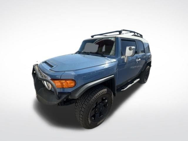 Used 2012 Toyota FJ Cruiser 4WD w/ Upgrade Pkg image 4