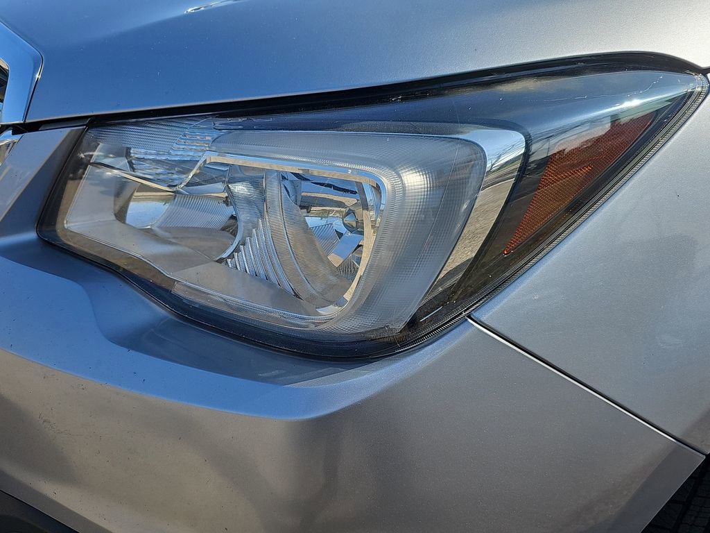 Used 2017 Subaru Forester 2.5i Premium image 31